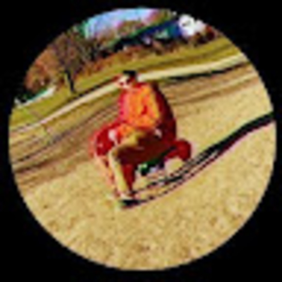 Meet your Posher, Elliot - Picture 1 of 1